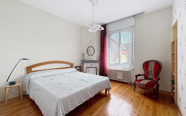 Maison à vendre    6 pièces • 130 m2 Lons