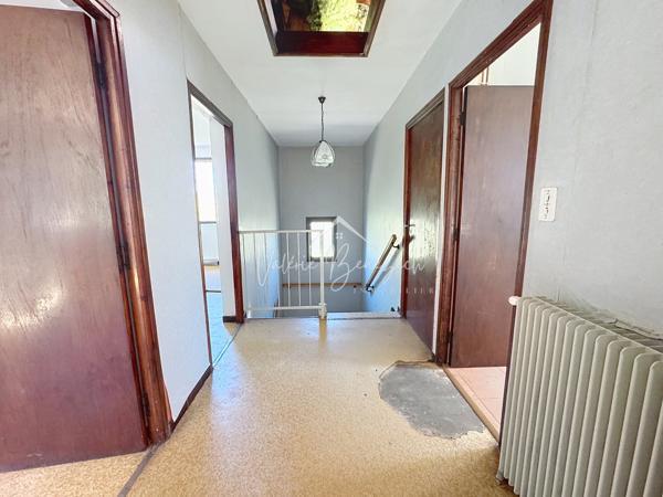 Camarès (12360) Maison T5 avec 4190m2 terrain – Hameau calme à 3 min de Camarès
