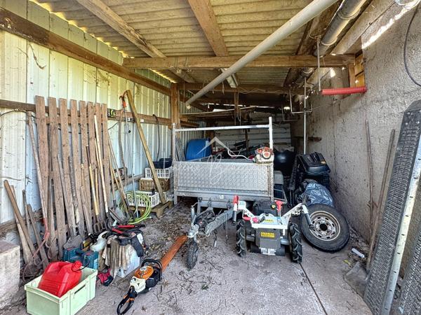 Camarès (12360) Maison T5 avec 4190m2 terrain – Hameau calme à 3 min de Camarès