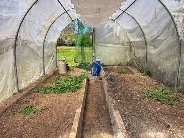 Camarès (12360) Maison T5 avec 4190m2 terrain – Hameau calme à 3 min de Camarès