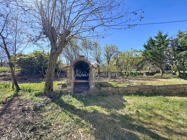 Camarès (12360) Maison T5 avec 4190m2 terrain – Hameau calme à 3 min de Camarès