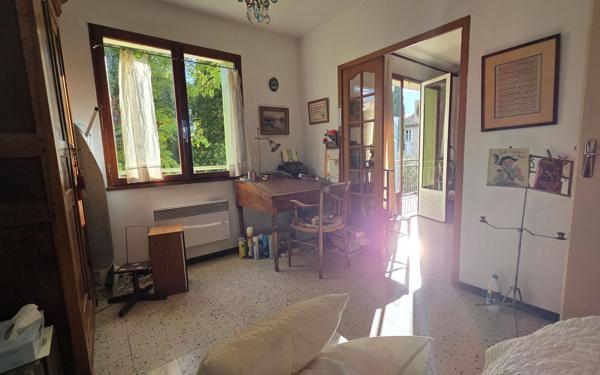 Appartement à vendre    3 pièces • 56 m2 Villeneuve-lès-Avignon
