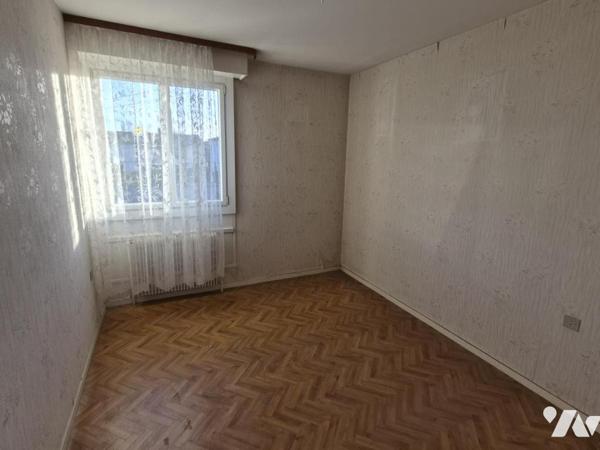 MAISON DE VILLE T5 AVEC GARAGE ET JARDIN