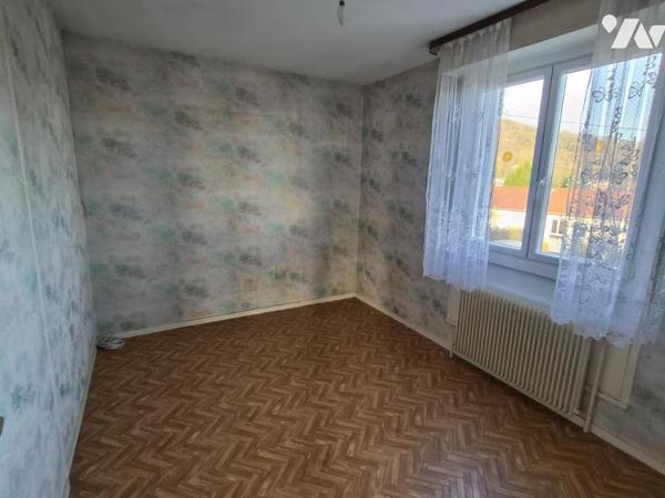 MAISON DE VILLE T5 AVEC GARAGE ET JARDIN