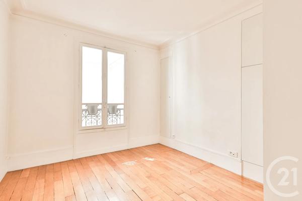 Appartement F3 à vendre  3 pièces - 50,76 m 2   PARIS  - 75016