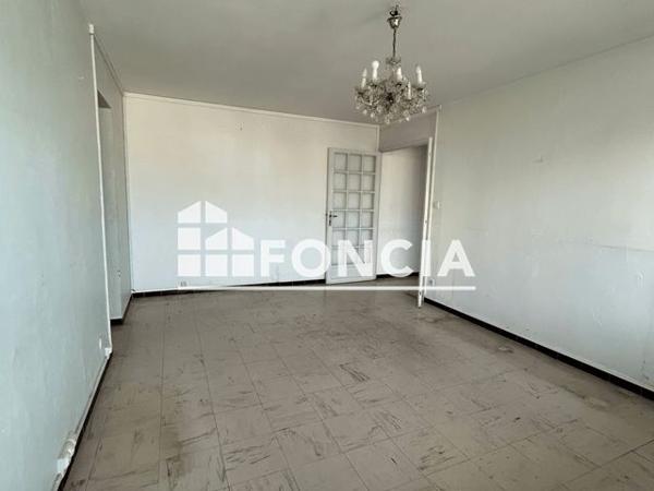 Location Appartement 3 pièces 68 m² - AVE DU PORT DE PLAISANCE Toulon 83000