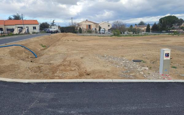 Terrain à vendre    Marcorignan