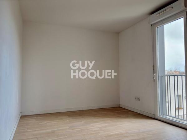 APPARTEMENT 2 PIÈCES (44m²) À RIS-ORANGIS