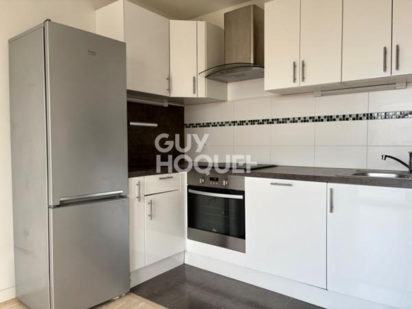 APPARTEMENT 2 PIÈCES (44m²) À RIS-ORANGIS