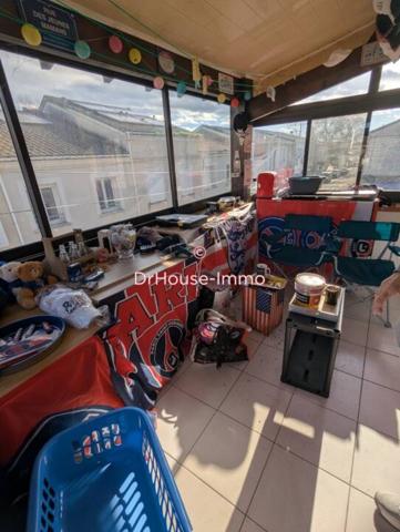 Immeuble à vendre 4 pièces de 200 m²