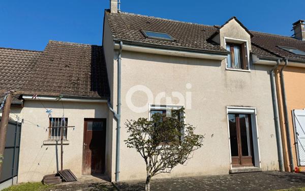 Maison à vendre    4 pièces •  Écuelles