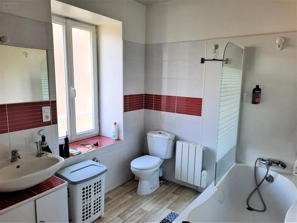 Immeuble à vendre à Mohon dans le Morbihan (56490), ref : VI082-56044