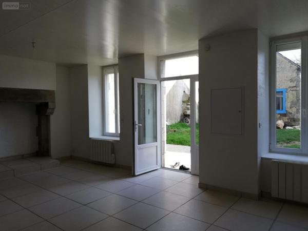 Immeuble à vendre à Mohon dans le Morbihan (56490), ref : VI082-56044