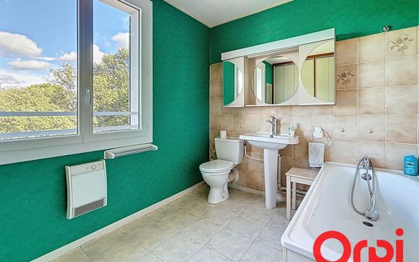 Maison à vendre    5 pièces • 124,09 m2 Castries