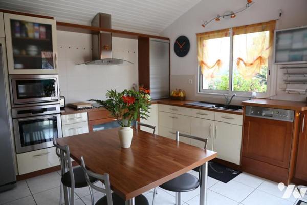 LA SEGUINIERE MAISON 4 CHAMBRES