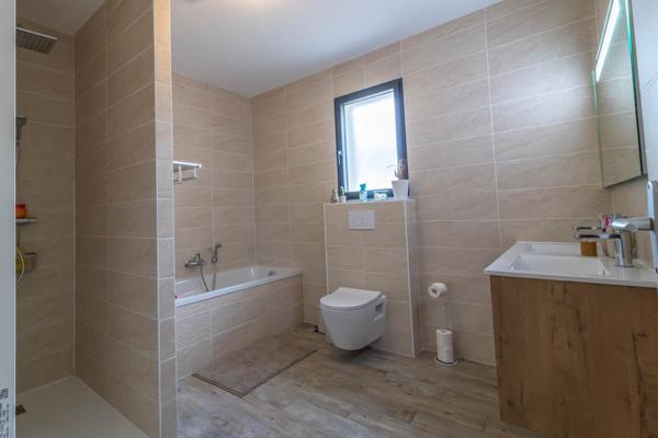 Maison Romorantin Lanthenay 6 pièce(s) 144 m2