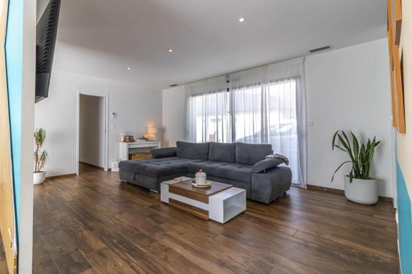 Maison Romorantin Lanthenay 6 pièce(s) 144 m2