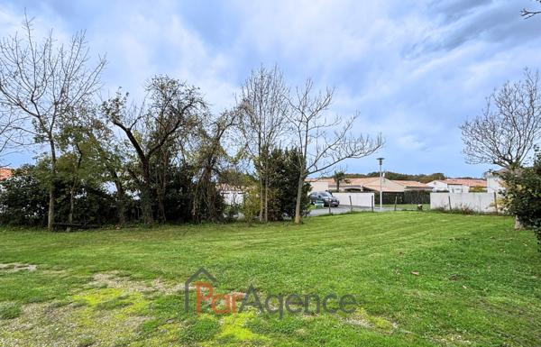 MEDIS 10 MIN DES PLAGES TERRAIN A BATIR VIABILISE DE 405 M2