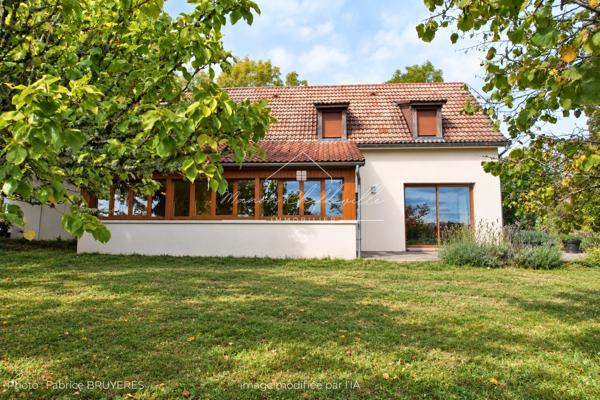 Maison de 200m² – 7 pièces - CHALVIGNAC (15)