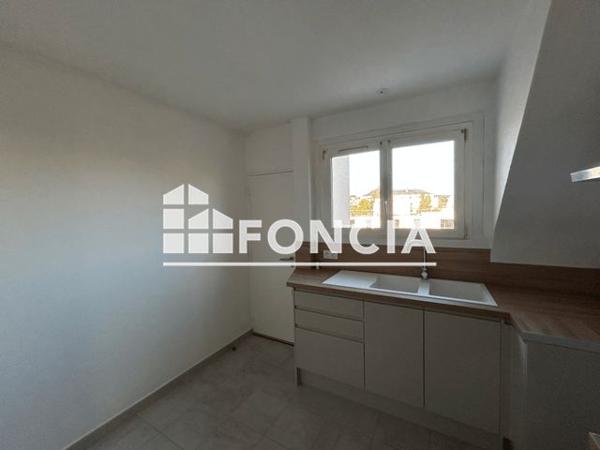 Location Appartement 3 pièces 68.56 m² - 28-30 RUE DU GENERAL MOULIN Caen 14000