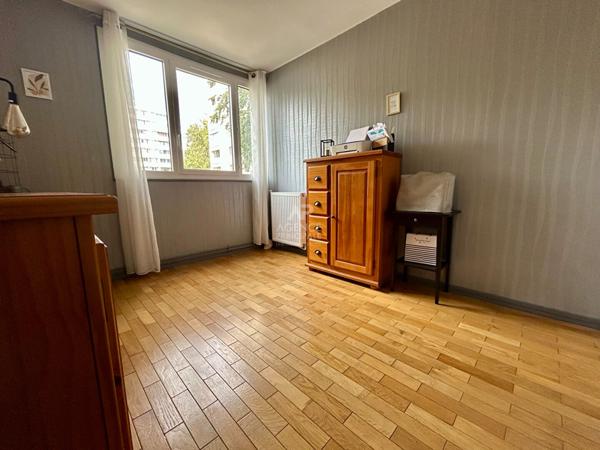 Appartement Poissy 3 pièce(s) 55 m2 €184 000 ** - Référence 9224