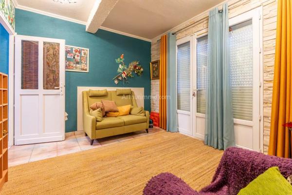 Vente                                                      Maison
                        
                     5 pièces                      120 m2                     à Pomponne