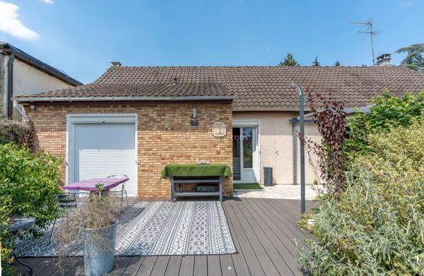 Vente                                                      Maison
                        
                     5 pièces                      120 m2                     à Pomponne