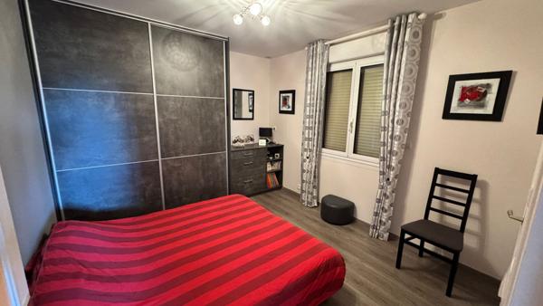 A vendre, maison + terrain constructible à Saint-Lô 3 chambres avec vie de plain-pied, sous-sol et combles aménageables
