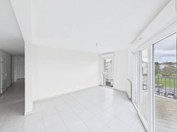 Un dernier étage, trois chambres et 33 m² de terrasse