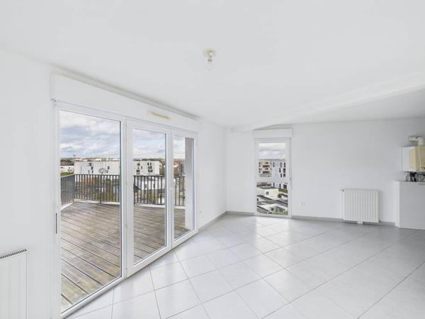 Un dernier étage, trois chambres et 33 m² de terrasse