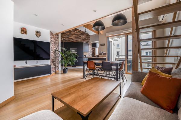 PRESTATIONS - TERRASSE - PARKING