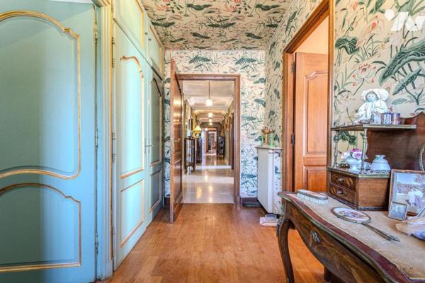 Propriété d'exception à Puget-Ville 