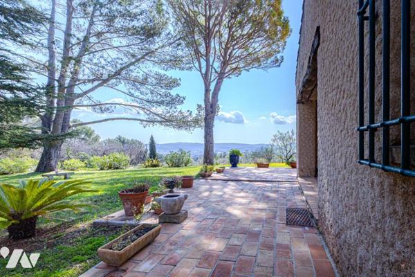 Propriété d'exception à Puget-Ville 