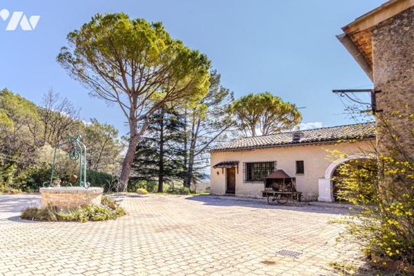 Propriété d'exception à Puget-Ville 