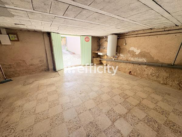 Maison
         3 pièces
        - 50 m² 174 000 € *