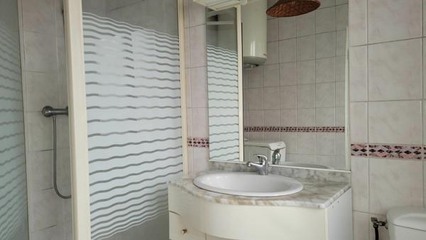 Immeuble à vendre    2 pièces •  Château-Renault