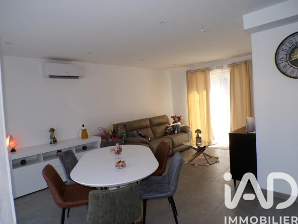 Maison à vendre 4 pièces 82 m² Arles