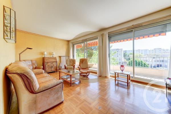 Appartement T4 à vendre  4 pièces - 97,01 m2 LYON - 69003