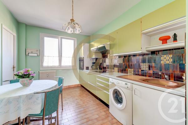 Appartement T4 à vendre  4 pièces - 97,01 m2 LYON - 69003