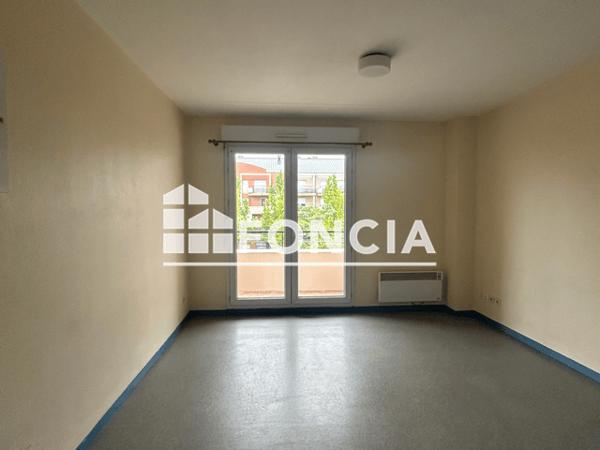 Location Studio 17.86 m² - residence THALES Orleans La Source 45100