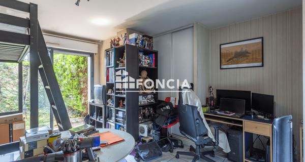 À vendre Studio 26.93 m² - Savigny-sur-orge 91600