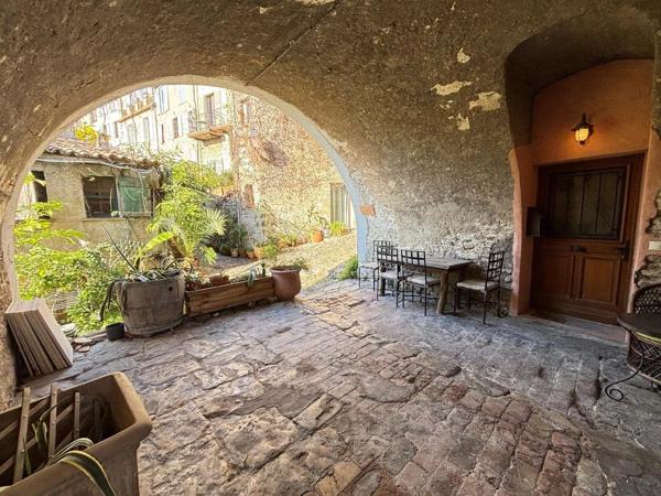 EXCLUSIVITÉ Biot - Authentique charme du Village – Appartement avec 2 chambres en duplex