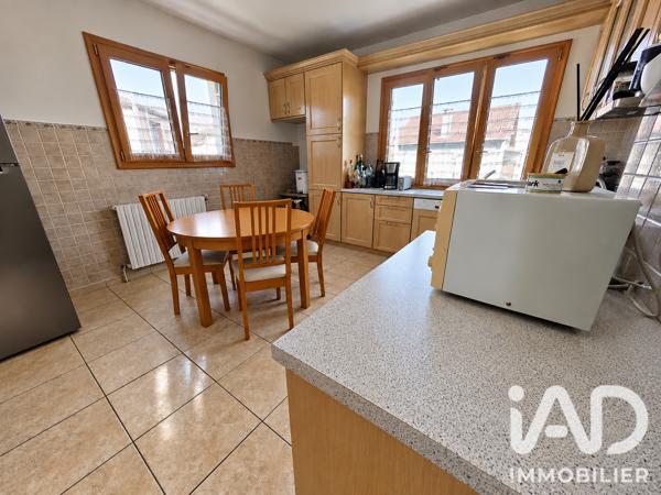 Maison à vendre 9 pièces 363 m² Aulnay-sous-Bois