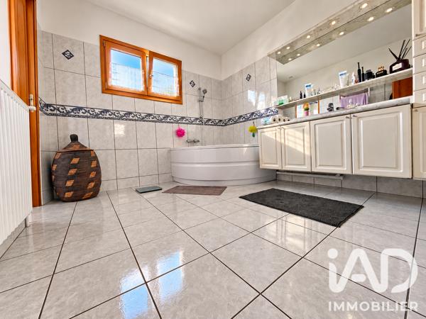 Maison à vendre 9 pièces 363 m² Aulnay-sous-Bois