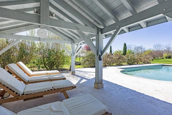Maison de Maître de Prestige avec Piscine, Pigeonnier et 1,4 ha – Proche Lectoure, Gers (Occitanie)