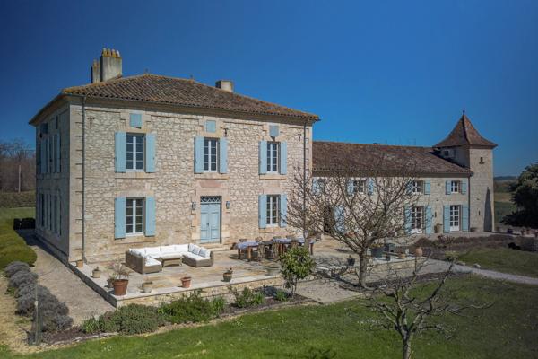 Maison de Maître de Prestige avec Piscine, Pigeonnier et 1,4 ha – Proche Lectoure, Gers (Occitanie)