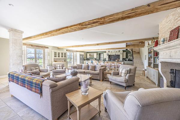 Maison de Maître de Prestige avec Piscine, Pigeonnier et 1,4 ha – Proche Lectoure, Gers (Occitanie)