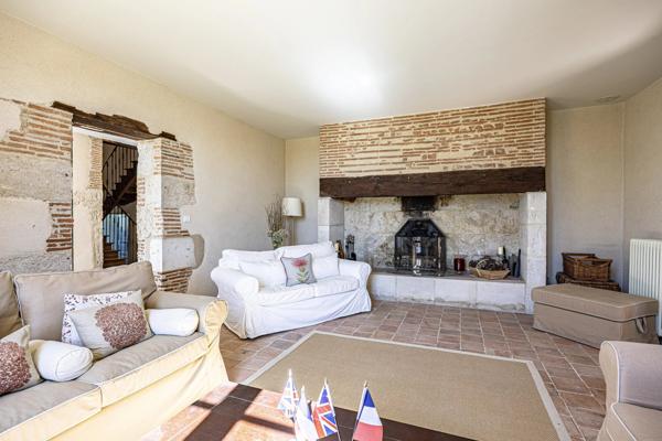 Maison de Maître de Prestige avec Piscine, Pigeonnier et 1,4 ha – Proche Lectoure, Gers (Occitanie)