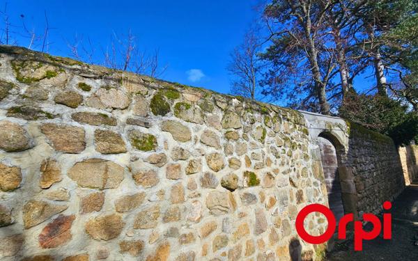 Maison à vendre    4 pièces • 79 m2 Millery