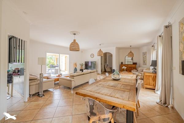 Maison à vendre |  Fargues-Saint-Hilaire |  6 pièces | 165 m²